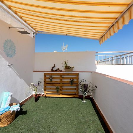 Sea & Wave Al Rolo Beach Apartment Málaga Exterior foto